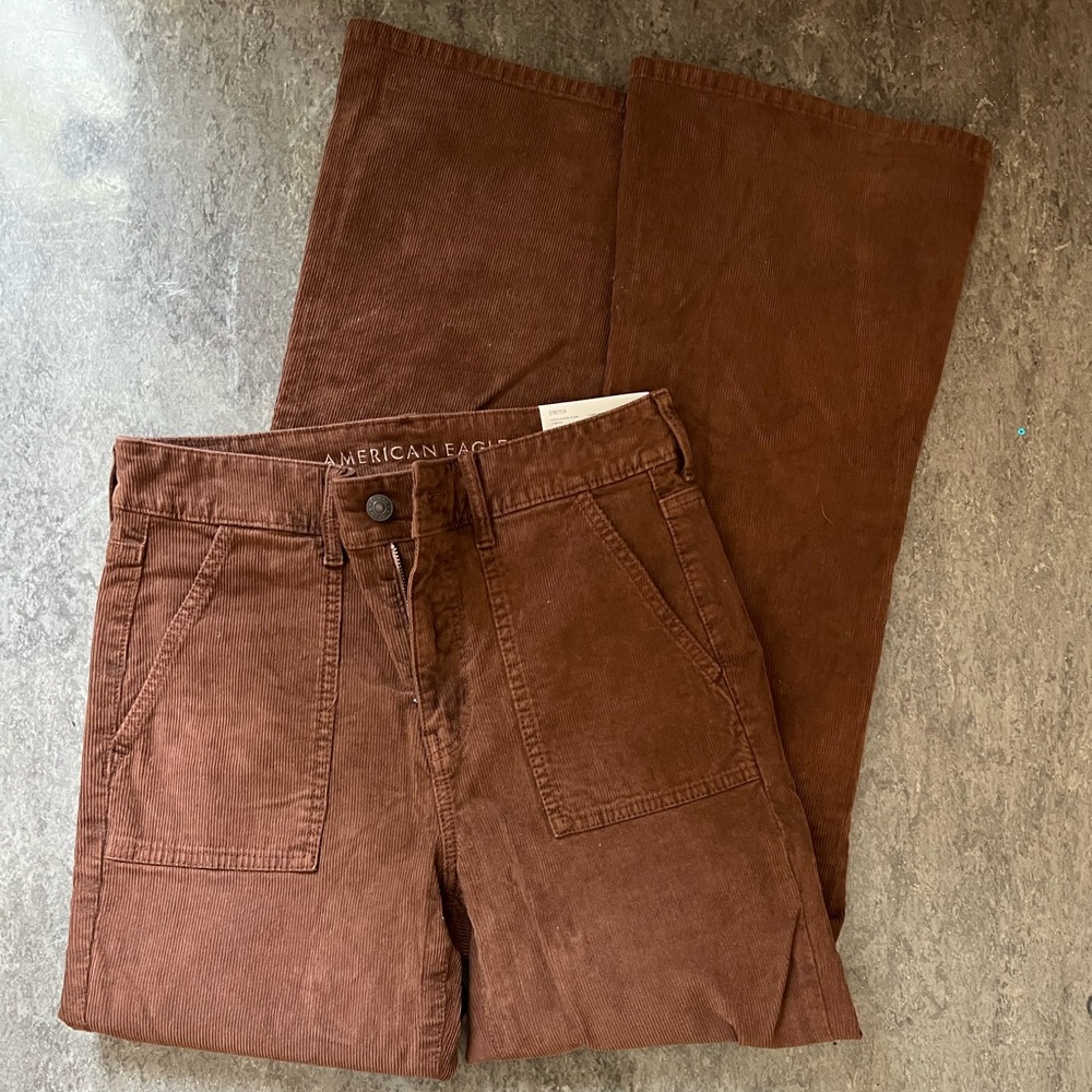 Corduroy American Eagle Pants NWT